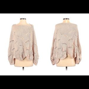 Pullover Blush Sweater with scalloped edge